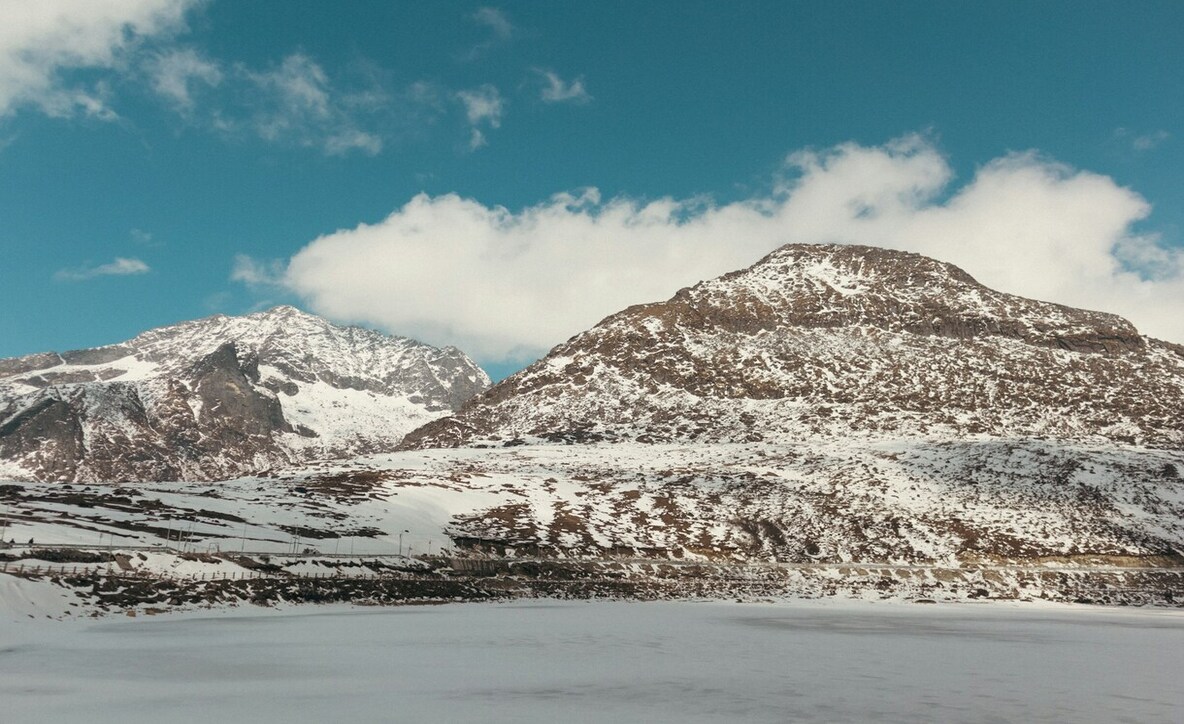 bumla pass height, tawang to bumla pass distance, Bumla pass tawang,